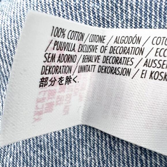 Oh My Disney Womens XS Aladdin Denim Trucker Jacket Genie Blanket Magic Carpet - Picture 7 of 10